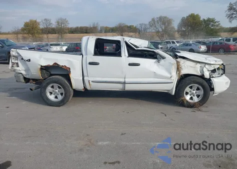 2008 Dodge Dakota Laramie z USA, uszkodzony, nr VIN 1D7HW58N08S562470